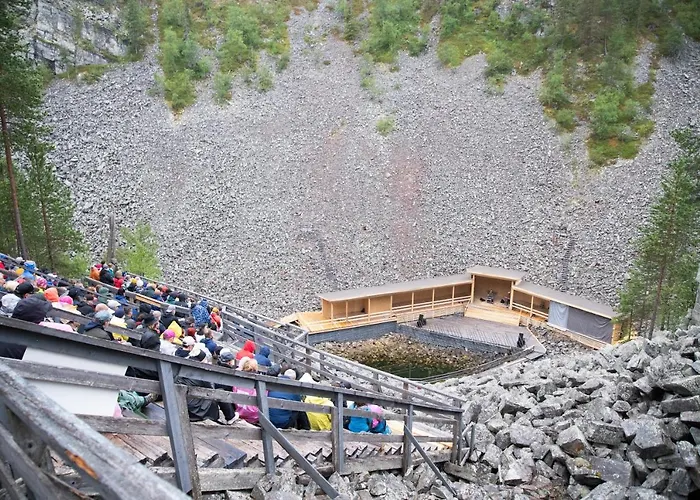 Ski-inn Pyhaesuites شقة Pyhätunturi